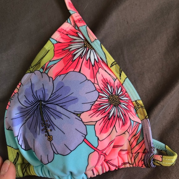 Eidon floral bikini 🌸 - Picture 4 of 9